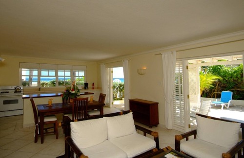Silver Sands Apartamento | Inchcape Seaside Villas justo en Silver Sands Beach - House Seaside