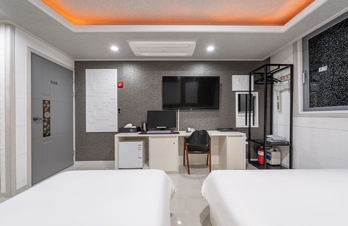 Seo-gu Hotel | Incheon Crystal Hotel