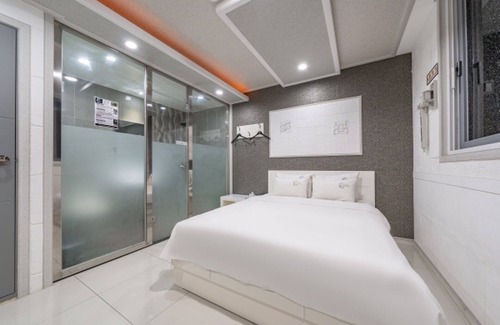 Seo-gu Hotel | Incheon Crystal Hotel