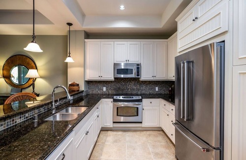Kulalani Casa | Includes Mauna Lani Beach Club Pass! BBQ on the Lanai! Kulalani 2403