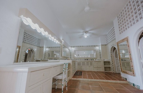 Las Brisas Casa | Inconceivable Château. Stunning view Acapulco Bay & front seats miracle sunsets