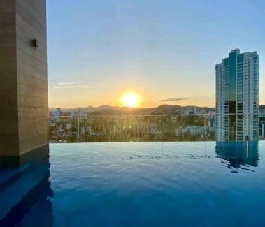 Centro Apartamento | Incrível Apartamento loft a 800 metros da Vila Germânica da Ocktoberfest