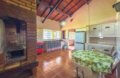 Recanto das Gaivotas Casa | Incrível chácara c churrasqueira - Santa Isabel/SP