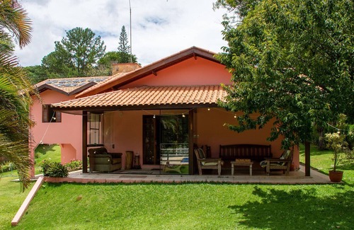 Ibiuna Casa | Incrível chácara com lazer completo em Ibiúna/SP