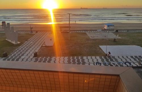 Tramandai Apartamento | Incrível Sacada à Beira Mar APTO 3Q