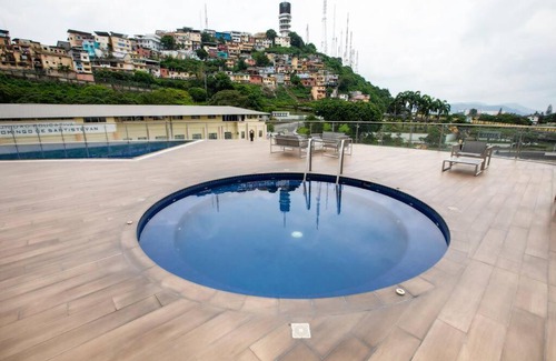 Puerto Santa Ana Apartamento | Increíble apartamento de lujo SantaLoft