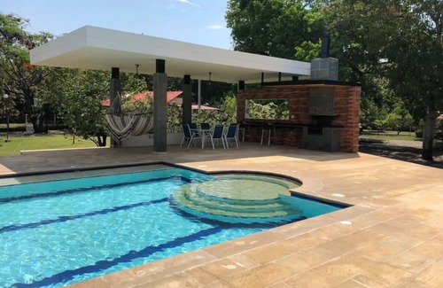 Espinal Villa | Increíble Casa Finca Vacacional Privada