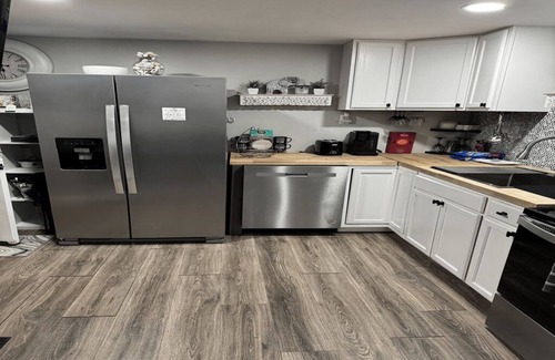 Catonsville Apartamento | Incredible 1-bdr 1-bath apartment in Baltimore County with all new appliances