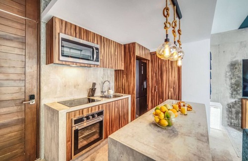 Barrio Zama Condominio | Incredible 1BR Swim Up w/Private Cenote | Big Gym