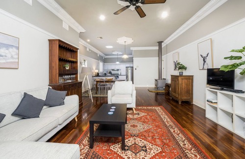 Kensington Casa | Incredible 3-Bed Renovated Home with Huge Garden