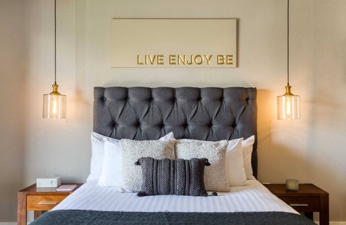 Zona Río Apartamento | Incredible Amenities & Location: Gym+Cinema+Lounge/Games