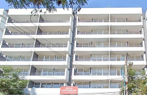 Quinta Normal Apartamento | ¡Increíble Departamento en Santiago con Piscina! Ideal para Familias - Yungay 1
