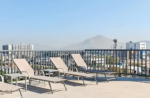 Quinta Normal Apartamento | ¡Increíble Departamento en Santiago con Piscina! Ideal para Familias - Yungay 1