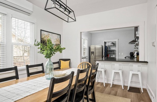 Newberg Casa | Great Deals on Summer Stays!