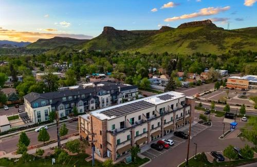 Golden Casa | Incredible Golden Location Close to Red Rocks and School of Mines