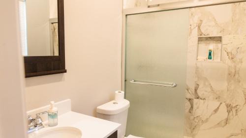 Lithonia Apartamento | Incredible King Bed Room Private Bathroom