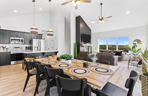Kimberling City Casa | Incredible Lake View I Lazy River I Indoor Pool I Private Hot Tub & Pool