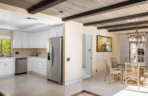 Old Las Palmas Casa | Increíble ubicación en Old Las Palmas, una casa de 4000 pies cuadrados Hermosa y cómoda