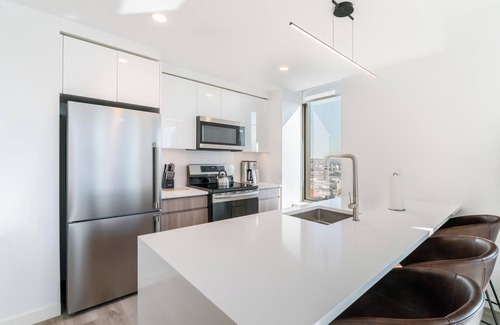 Hunters Point Apartamento | Incredible One-Bedroom in Greenpoint