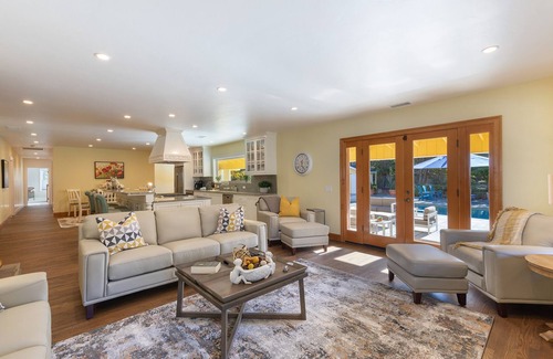 Graton Casa | Incredible Sebastopol Estate Surrounded by Vineyards