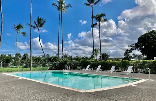 Hilo Condominio | Incredible View in Hilo - Pool, A/C, Remodeled #708