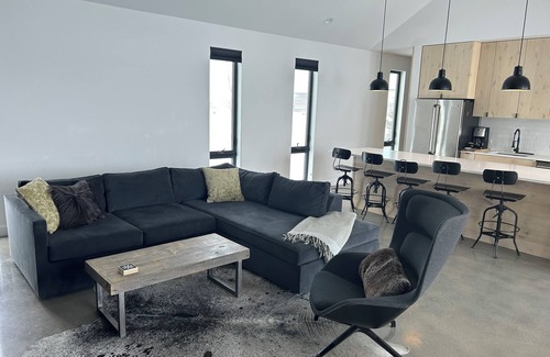 Driggs Casa | Nuevo campamento base moderno y eficiente en Teton Valley, a minutos de Grand Targhee
