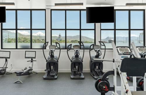 Downtown Salt Lake City Apartamento | Incredible views! Pool,Gym,HTub
