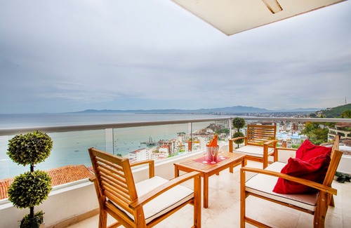 Amapas Condominio | Incredible Villa Spectacular