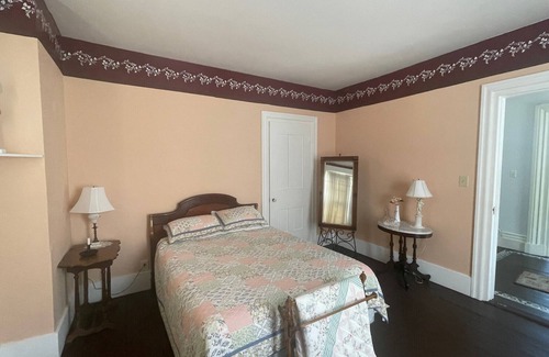 Girard Otro | Incredibly Unique Two Bedroom Historic Farmhouse
