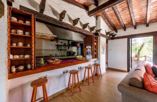 Agua Fría Apartamento | Increible Cuarto, Hostal Sobre el Centro de Valle