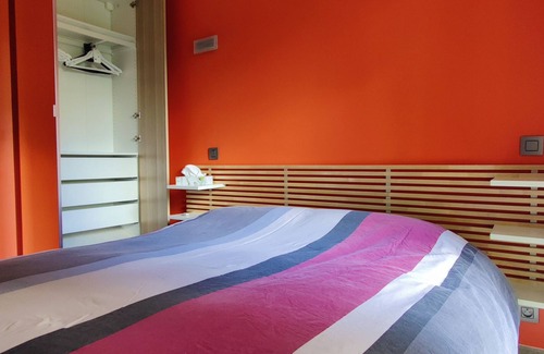 Creon Casa | Independant guesthouse in design villa with swimmingpool, close to Bordeaux
