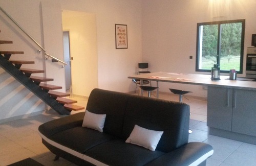 Saint-Martin-de-Crau Casa | VILLA INDEPENDIENTE en DOMAINE Agricole Bio