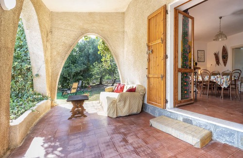 Sassari Villa | Villa independiente con Wi-Fi, terraza y jardín