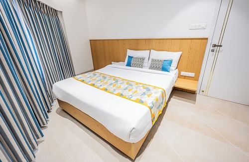 Goregaon East Hotel | Indie Stays Nesco Goregaon