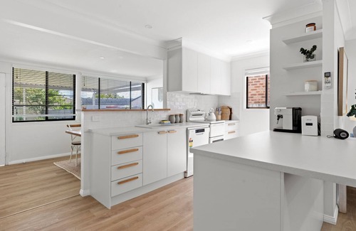 Callala Bay Casa | Indigo - Pet Friendly - 7 Mins Walk to Beach