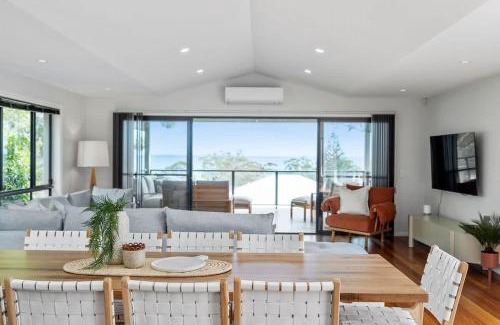 Vincentia Casa | Indigo Views - renovated Vincentia beach house