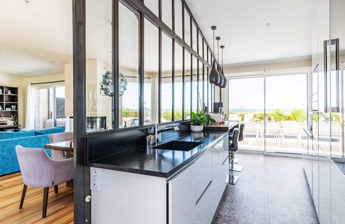 Saint-Brevin-l'Ocean Casa | Indigo-Vue Mer et Piscine chauffée by Interhome
