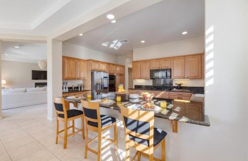 Terra Lago Casa | Indio Echo AvantStay Terra Lago Retreat Pool Firepit Outdoor Kitchen