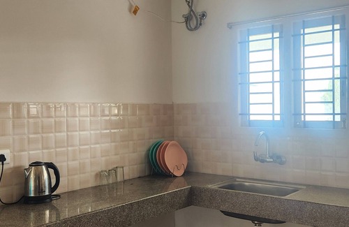 Kodaikanal Cabaña | Indipendent villa with a beautiful view of the city and the forest.