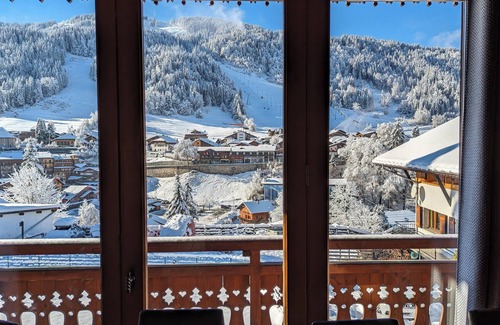 Morzine Chalet De Esquí | Chalet independiente con vistas abiertas a 7 personas, a 5 minutos del centro de Morzine