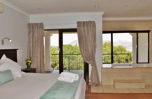 Hartbeespoort Casa | Indlovukazi Guesthouse