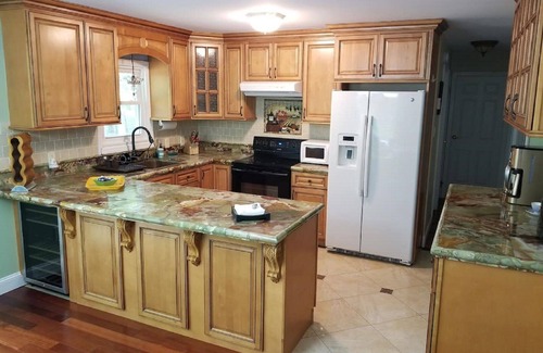 Albrightsville Chalet De Esquí | Indoor hot tub, 5 lakes and 2 pools, ski and water resorts, gated community