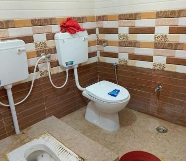 Allahabad Casa | Indra Family Homestay - Nearest Area to Triveni Sangam