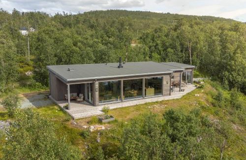 Knapplund Casa | Indulge in beautiful nature and amazing views.
