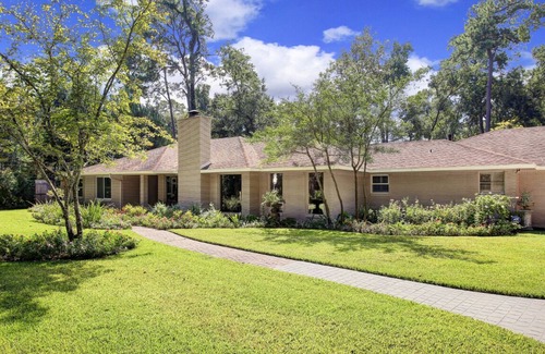 The Villages Casa | Fabulous Yard Great Location