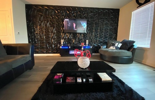 Covington Casa | Indulge in the unique experience offered by Kuffs N Kisses.