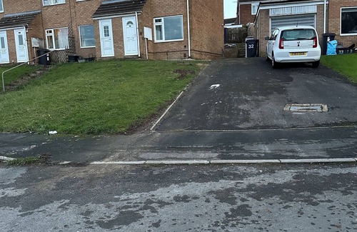 Swindon Casa | Indulgent Cozy 2 BR home