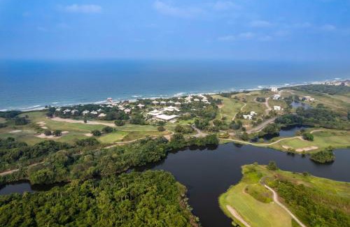 Tela Complejo | Indura Beach & Golf Resort Curio Collection By Hilton