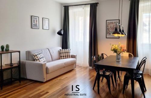 Trieste City Centre Apartamento | "Industrial Suite" - Centro Storico Trieste - Viale XX Settembre