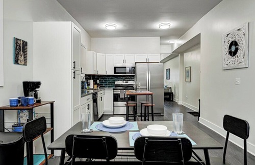 Fountain Square Casa | Indy House of Music - Fountain Square